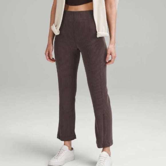 lululemon athletica Pants - Lululemon Ribbed Softstreme Zip-Leg High-Rise Cropped Pant 25" Espresso NWOT